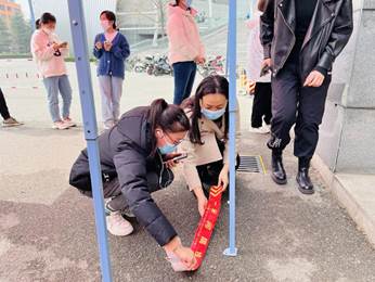 e323be3a6c6523acc250d2bcbdb490d